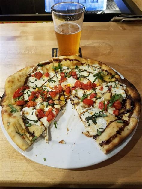 radius pizza hillsborough